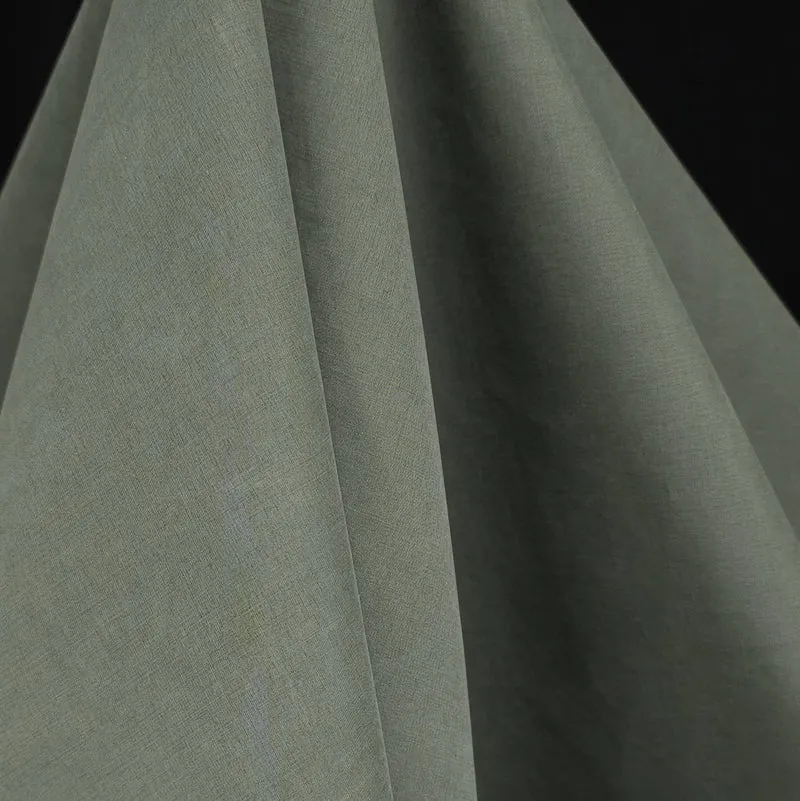 Tissu technique pour vêtements d'extérieur | Coupe-vent et déperlant | Vert Armoise | Fin de ligne de Canada Goose