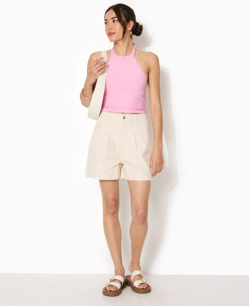 Top dos-nu effet broderie anglaise