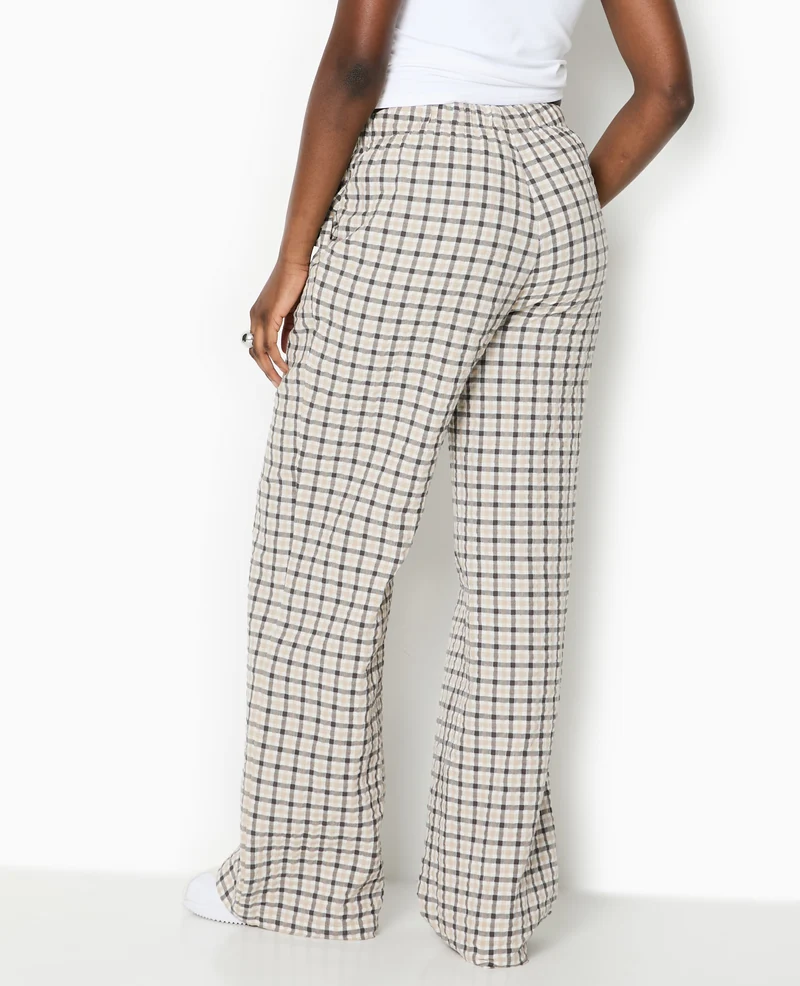 Pantalon droit à carreaux