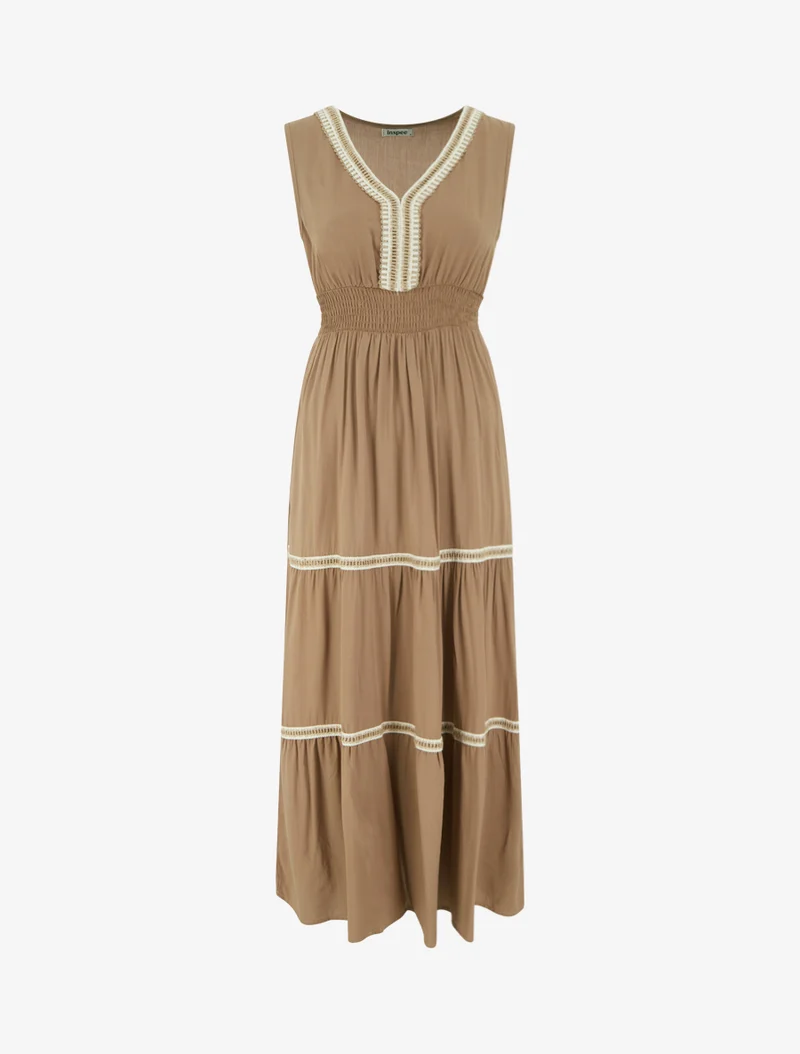 Robe évasée sans manches à col macramé - Marron clair
