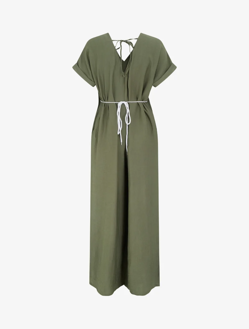 Combinaison ample à manches courtes et ceinture perlée - Kaki