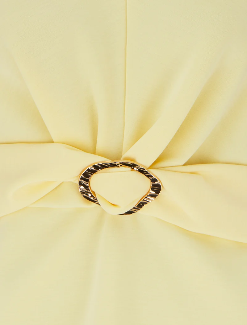 Top uni sans manches à empiècement bijou - Jaune