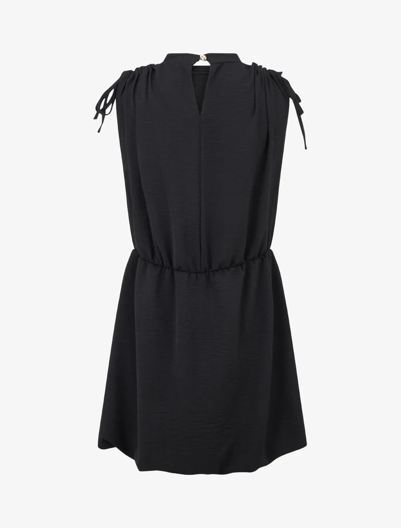 Robe évasée sans manches à épaules froncées - Noir