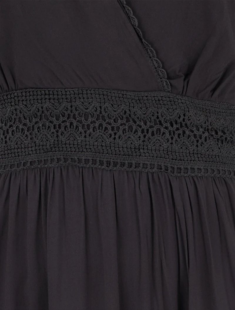 Robe sans manches à broderies - Noir