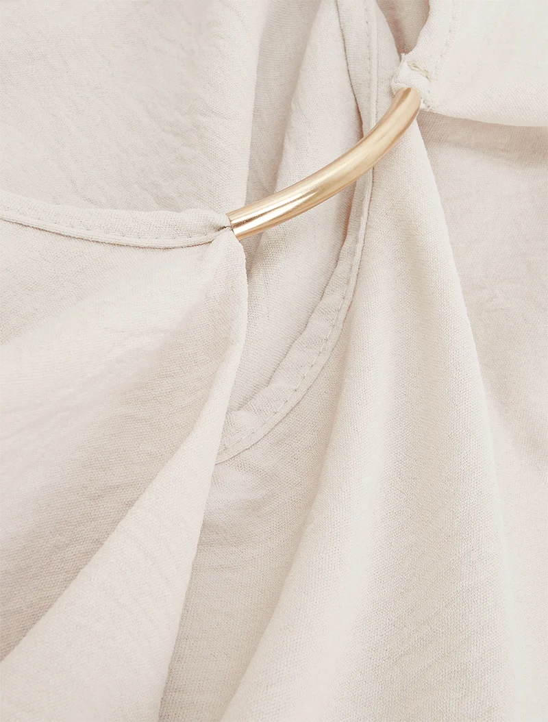 Top droit uni à col rond bijou - Beige