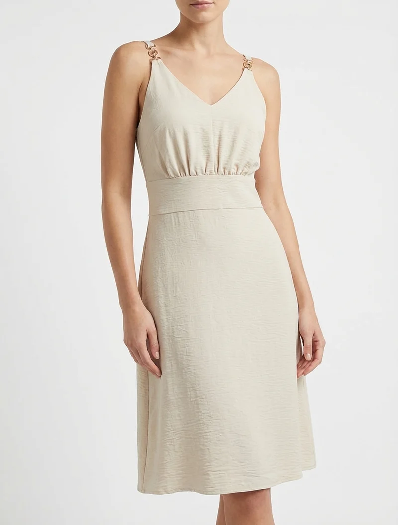 Robe évasée à bretelles bijoux - Beige