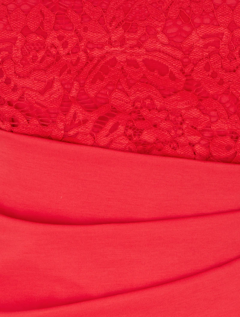 Robe ajustée à dentelle et drapé - Rouge