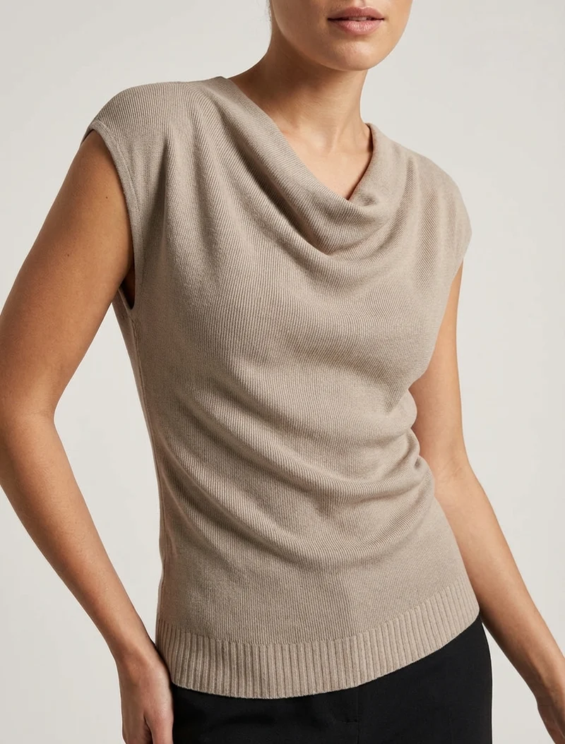 Top uni sans manches à col bénitier - Taupe